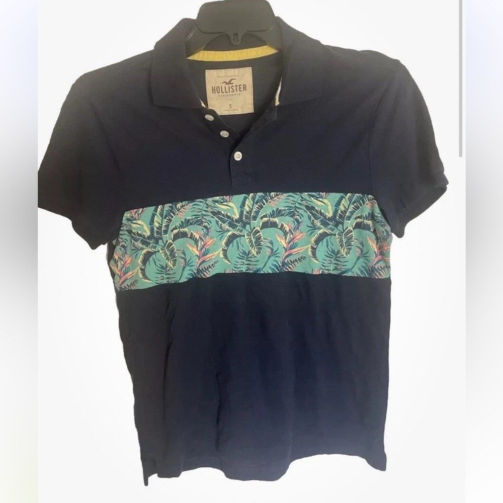 Hollister Men’s polo Shirt Small Navy & Floral Beach Hawaiian